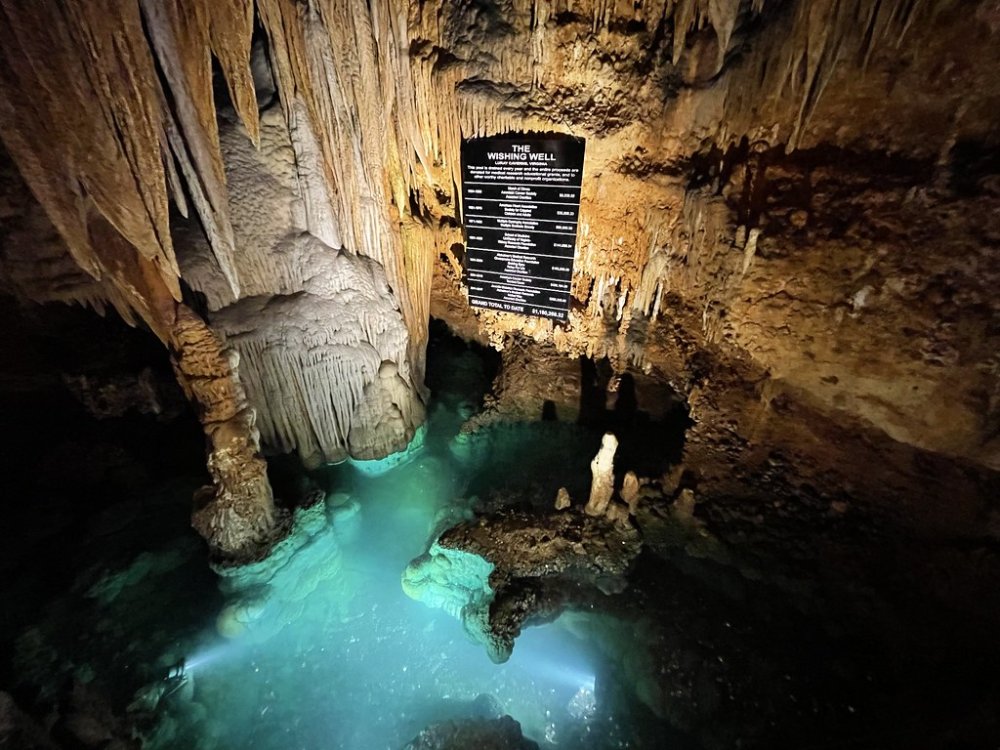 Luray Caverns - Wishing Well